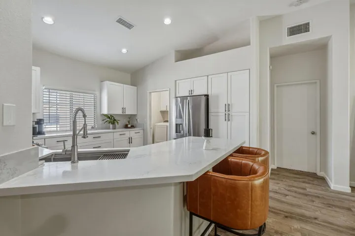 72466JuliaWay-11