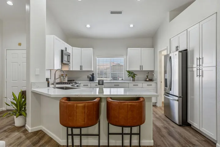 72466JuliaWay-12