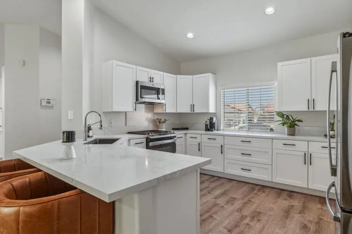 72466JuliaWay-13