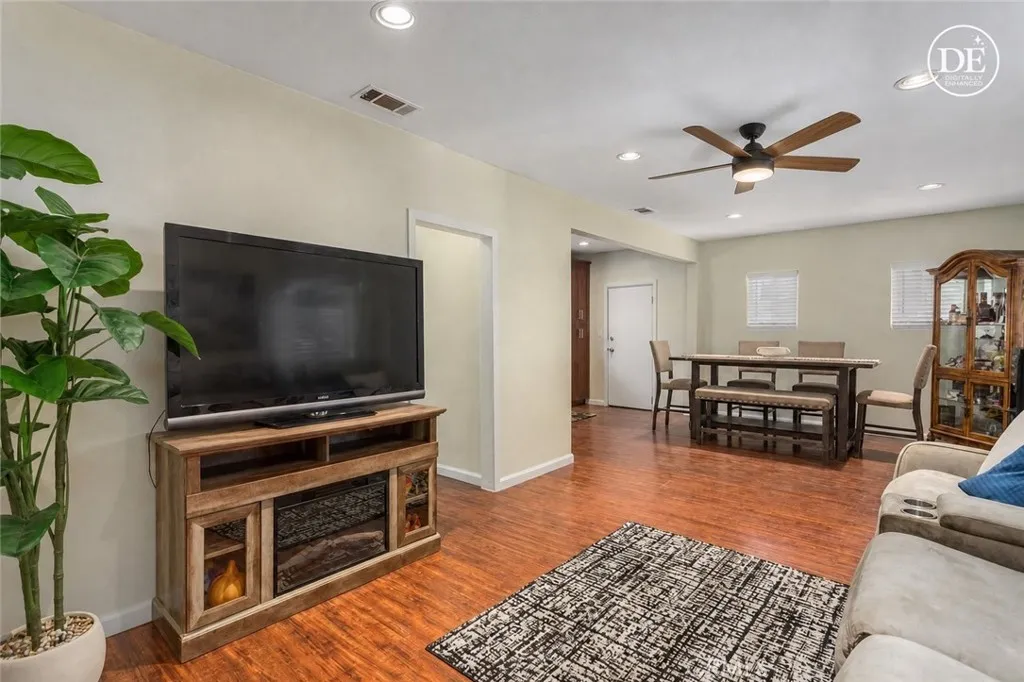 889 Pennsylvania, Beaumont, California 92223 — photo 4
