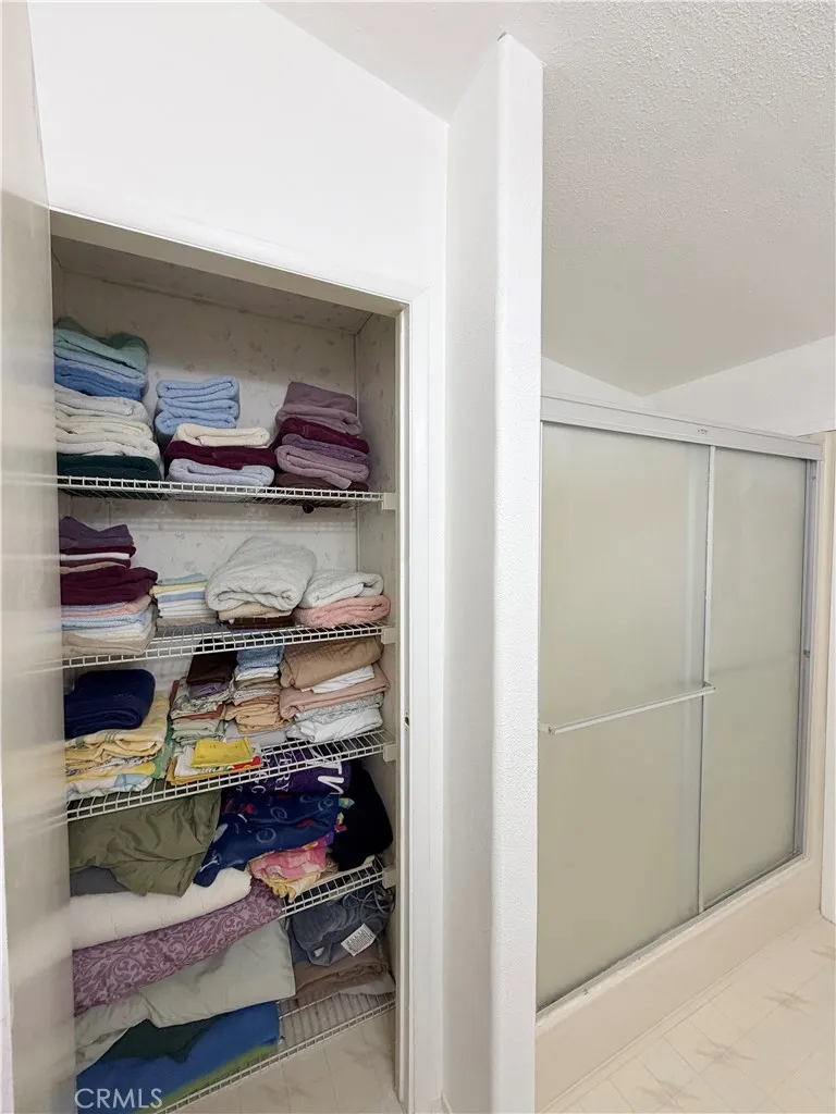 master bath and linnen cabinet