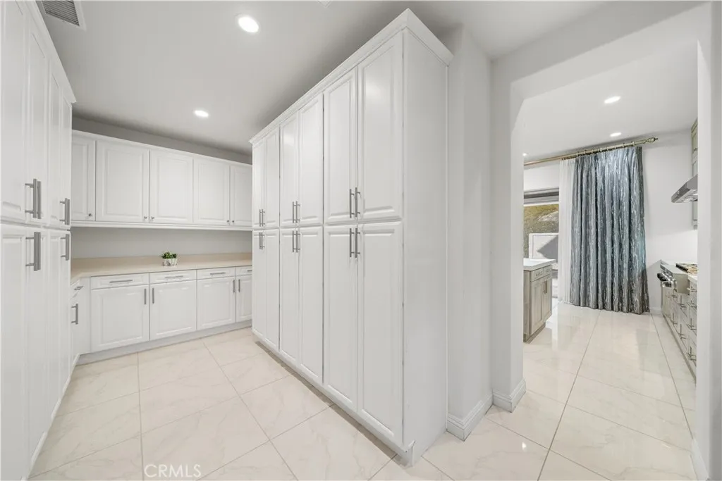 Storage place behind the kitchen