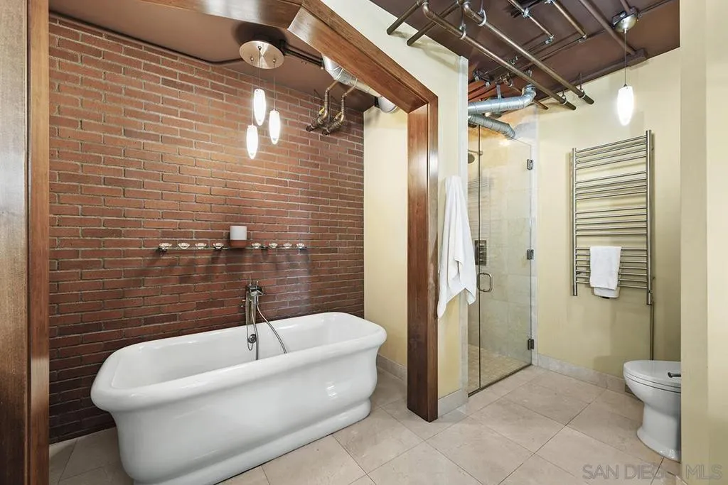 Primary Bath/Spa