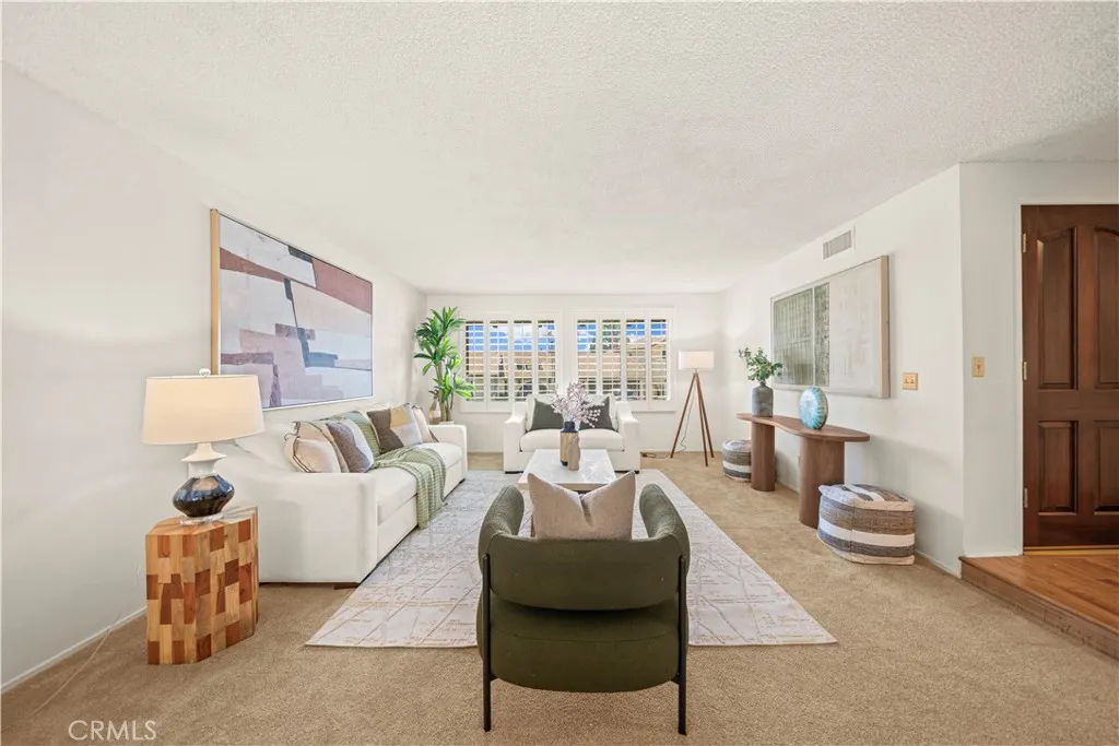 915 Kilmary, Glendale, California 91207 — photo 4