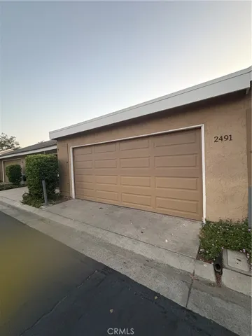 2 Car Garage