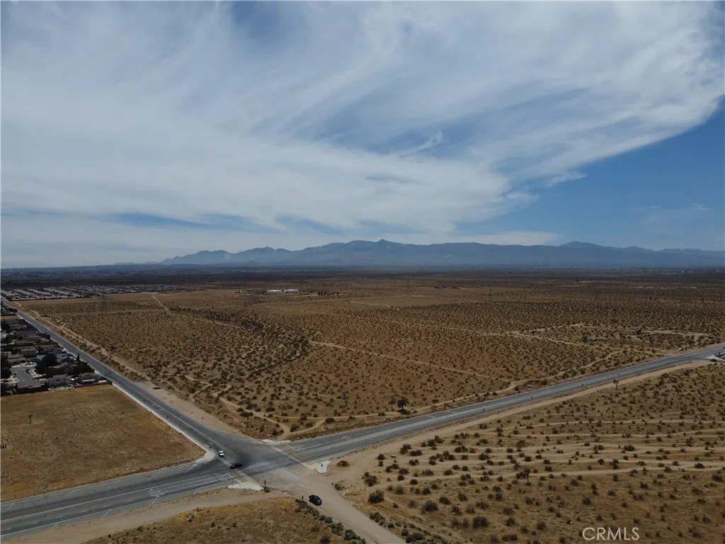 3 Mojave Dr, Adelanto, California 92301 — photo 5