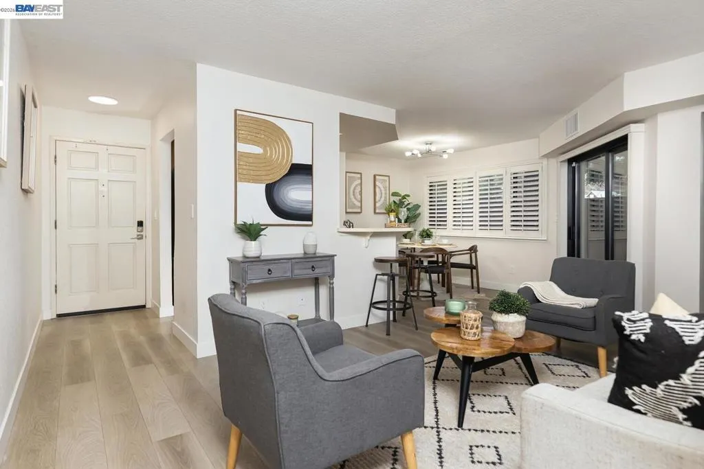 2513 Lucy Lane B, Walnut Creek, California 94595 — photo 4