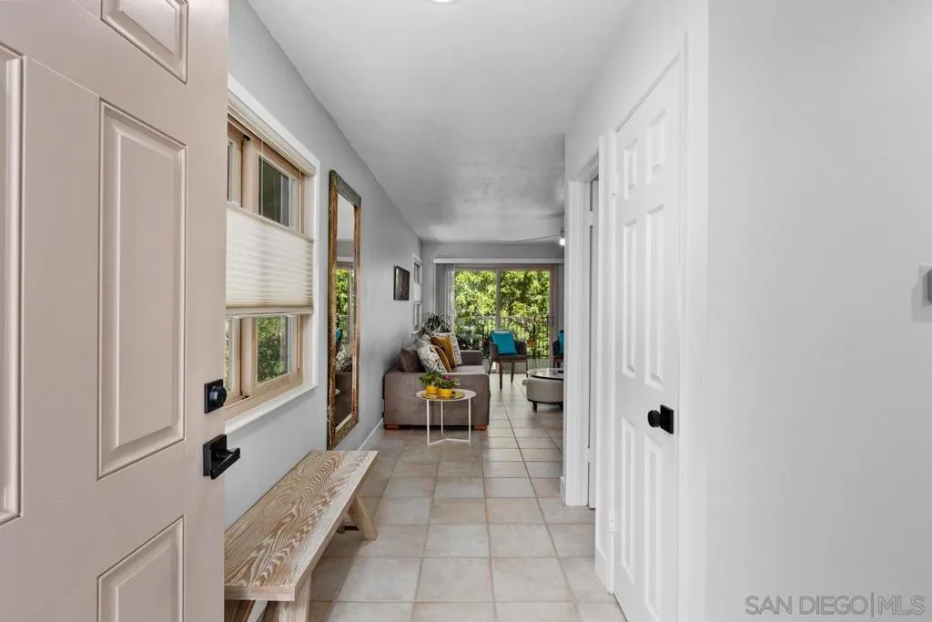 3152 Avenida Topanga, Carlsbad, California 92009 — photo 5