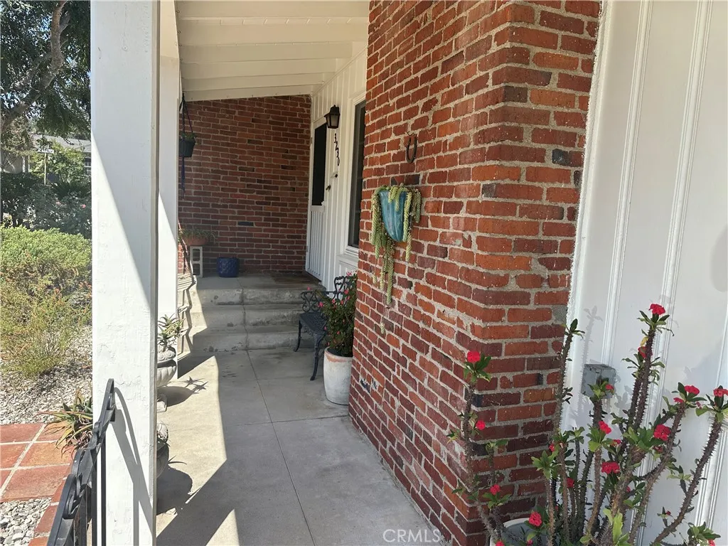 Front entry porch