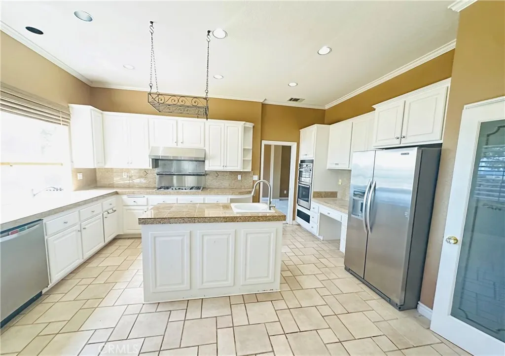 23799 Via Segovia, Murrieta, California 92562 — photo 5