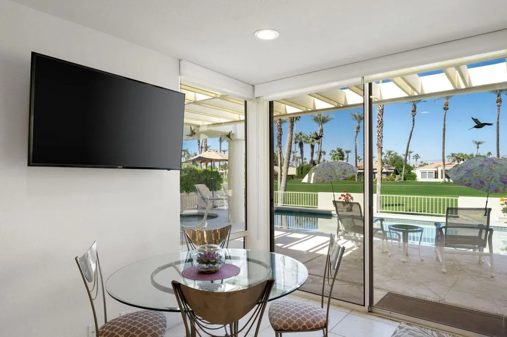 22-web-or-mls-BWInverness1120_022 22-web-or-mls-BWInverness1120_022