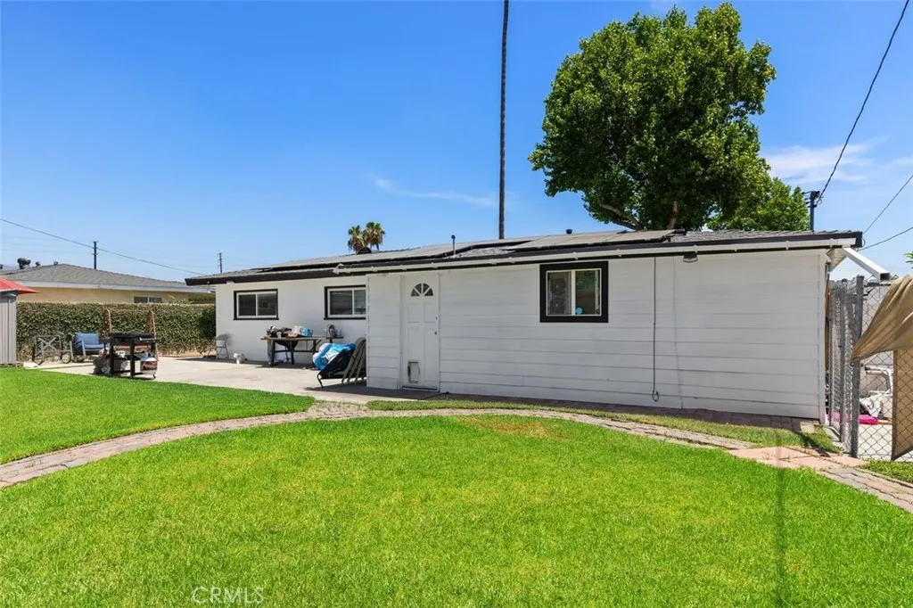 4711 N Hollenbeck, Covina, California 91722 — photo 5