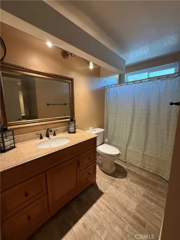 Downstair bathroom