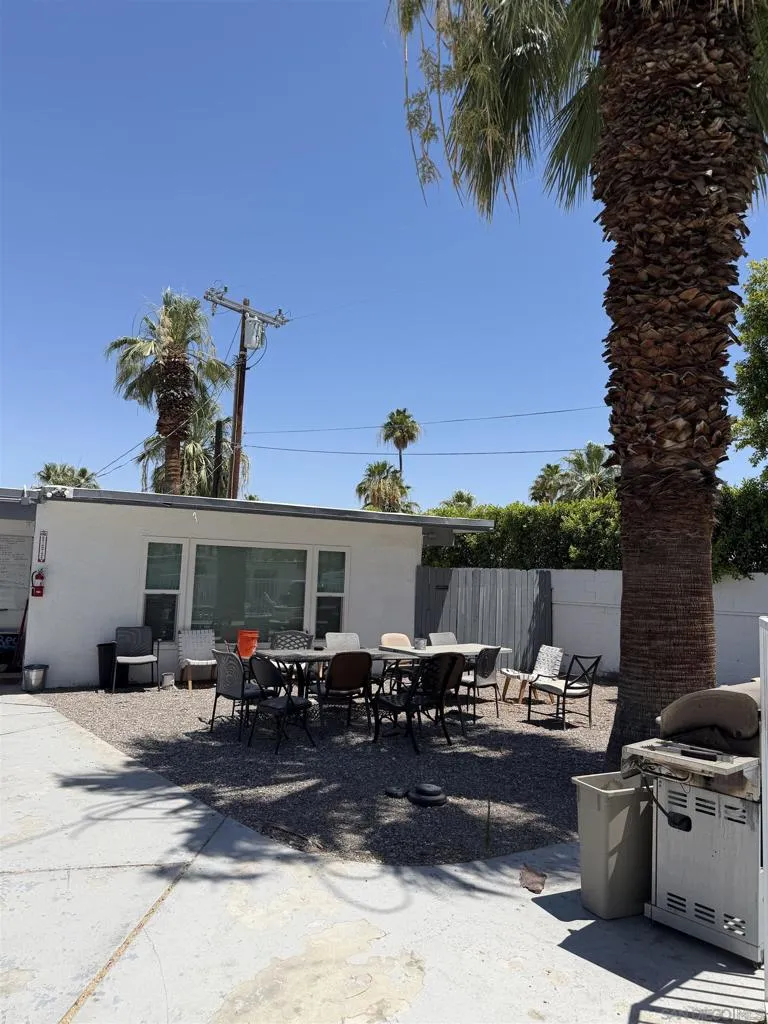 1733 E Amado, Palm Springs, California 92262 — photo 4