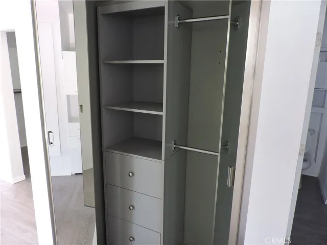 Rear Unit