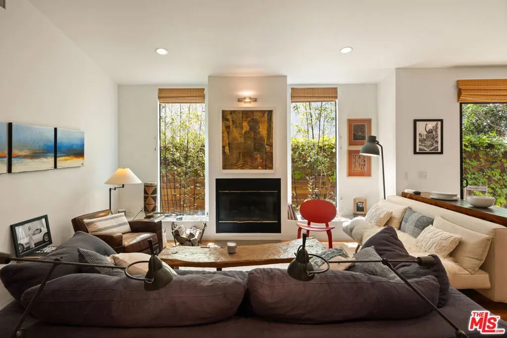 2005 Walnut Avenue, Venice, California 90291 — photo 4