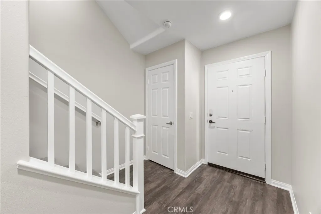 First floor entry way - Before