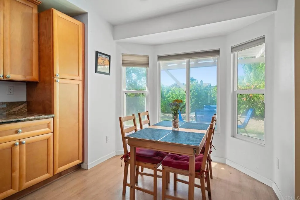 Kitchen Breakfast Nook