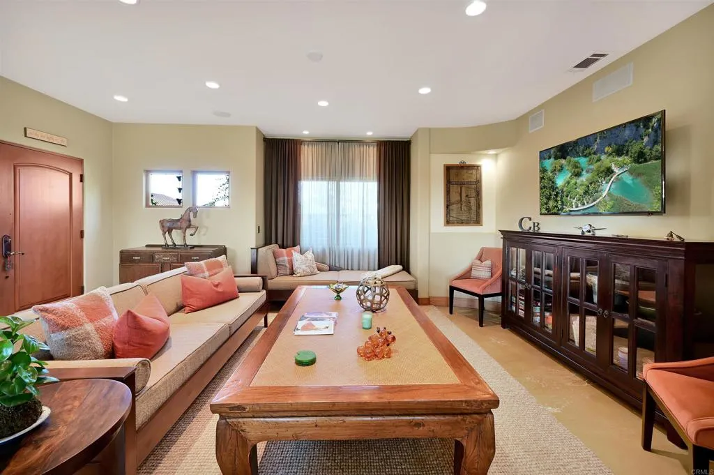 3811 Hiawatha Way, San Diego, California 92117 — photo 4