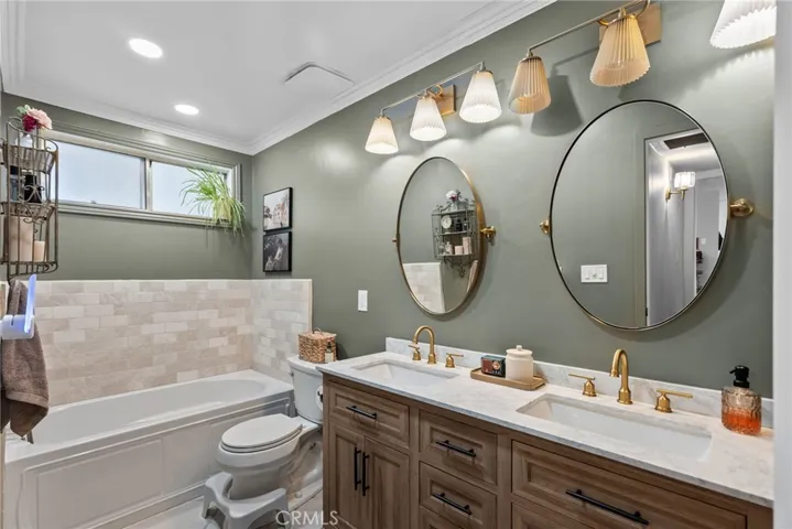 Bathroom with Stone tub and separate shower and dual sinks