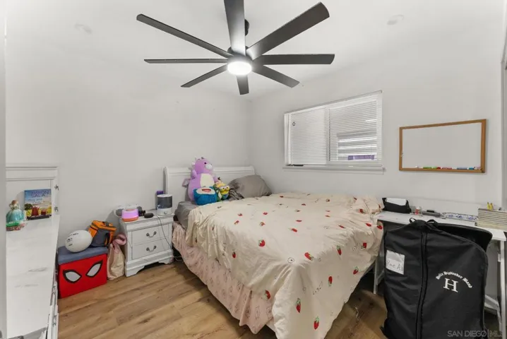 Living space bedroom 1