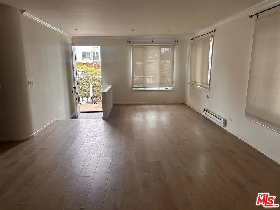 3309 Grand Canal #a, Venice, California 90292 — photo 4
