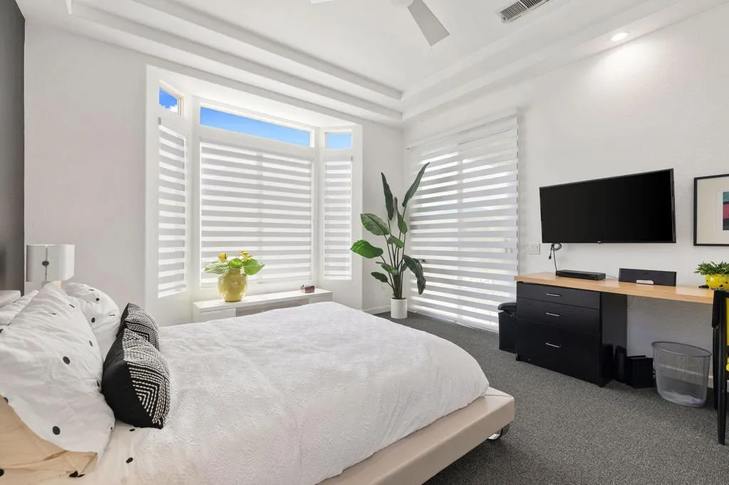 42-web-or-mls-2H8A1648 42-web-or-mls-2H8A1648