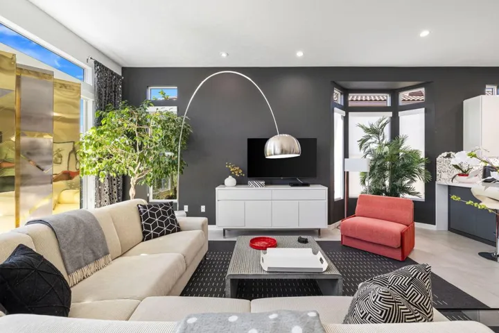 23-web-or-mls-2H8A1723