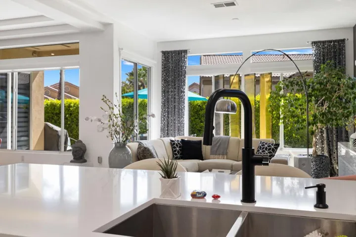 32-web-or-mls-2H8A1708