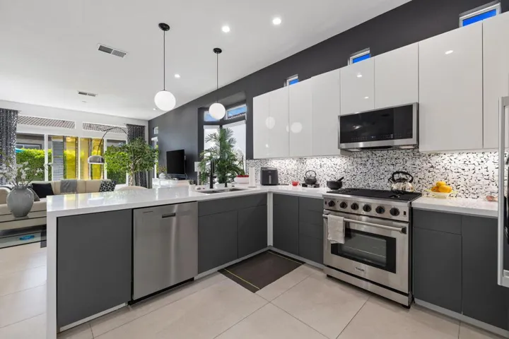31-web-or-mls-2H8A1698