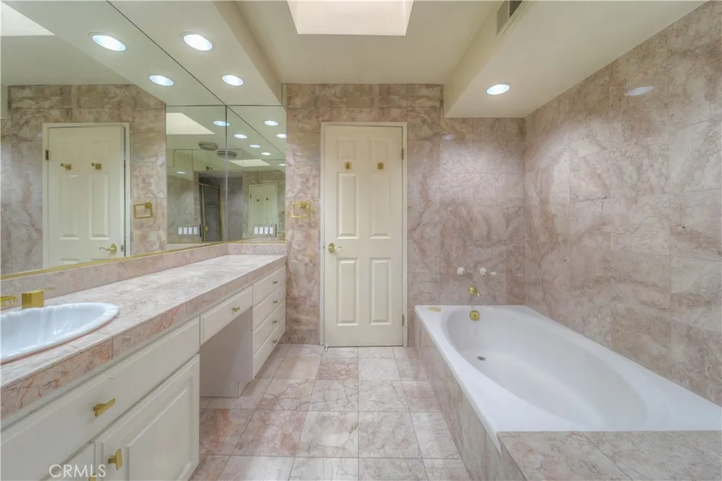 2nd Floor Primary Bathroom 2