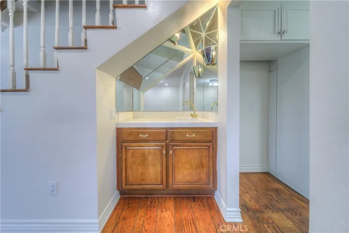 2nd Floor Wet Bar