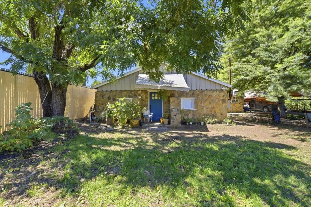 10095 Monterey Road, Gilroy, California 95020 — photo 5