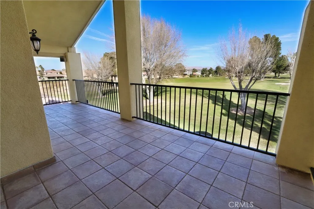 12885 Rain Shadow Road, Victorville, California 92395 — photo 5