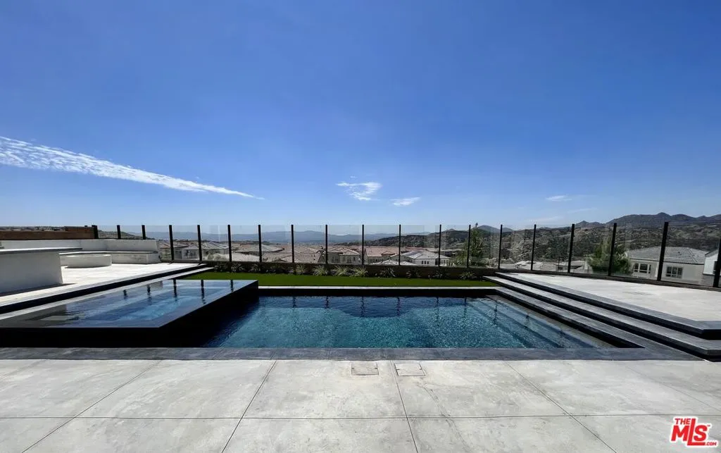 20758 W Deer Grass Court, Porter Ranch, California 91326 — photo 5