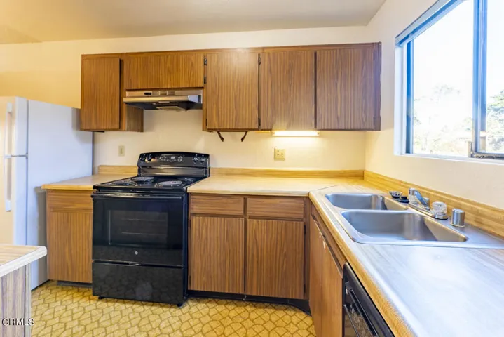 511 Cypress Street 7, Fort Bragg, California 95437 — photo 4