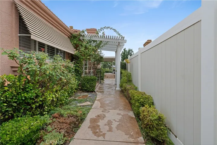 1718 Carrera Drive, San Jacinto, California 92583 — photo 4