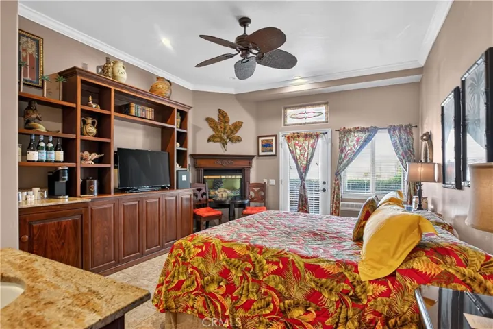 Lanai Room