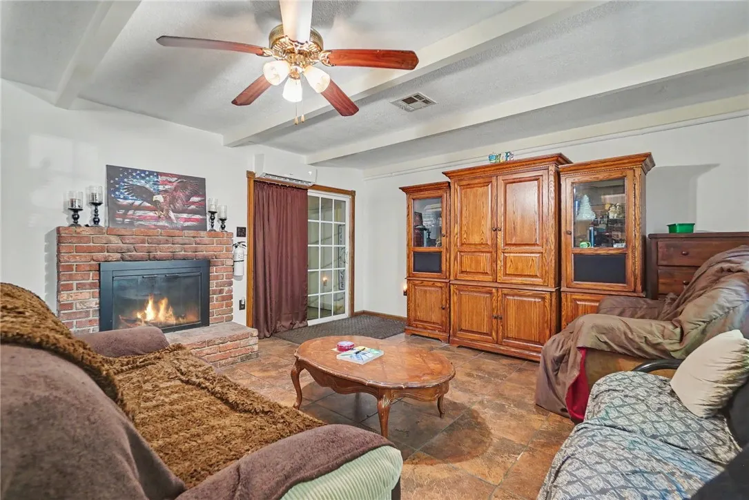 7746 Mckinley Avenue, San Bernardino, California 92410 — photo 4