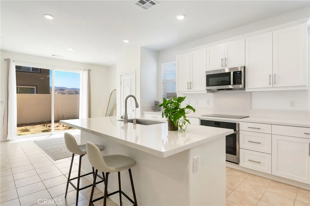 10804 Pala Bells Street, Loma Linda, California 92354 — photo 5