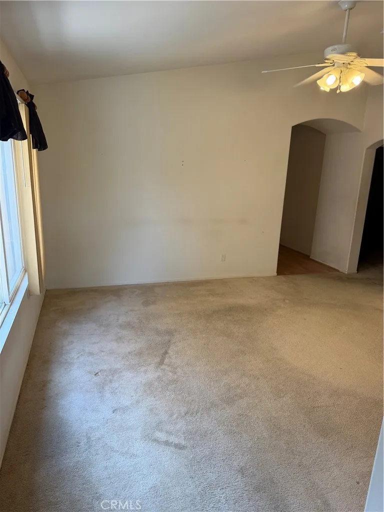 14699 Queen Valley, Victorville, California 92394 — photo 5