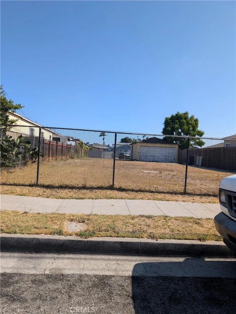 4212 W 118th