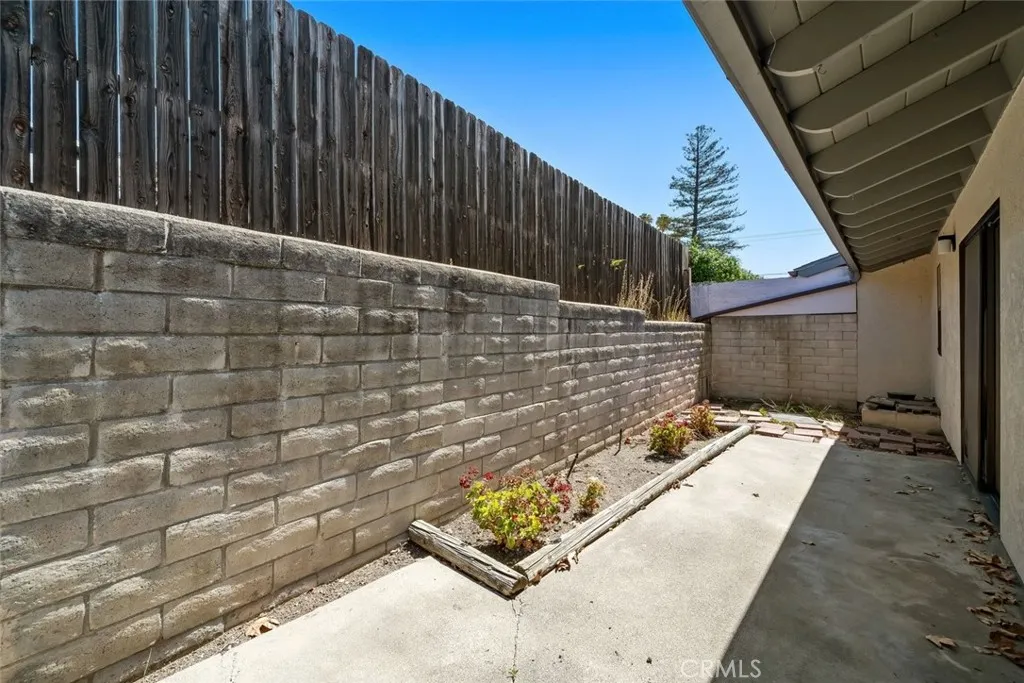 1360 Laurel 3, San Luis Obispo, California 93401 — photo 4