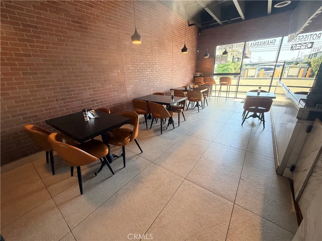 5575 W Manchester Avenue, Los Angeles, California 90045 — photo 4