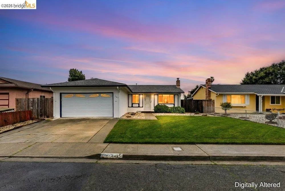 341 Inverness Dr