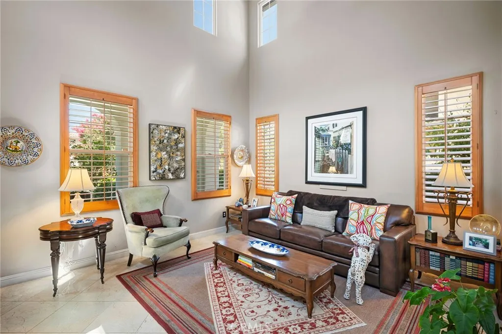32 Mossdale Court, Azusa, California 91702 — photo 5
