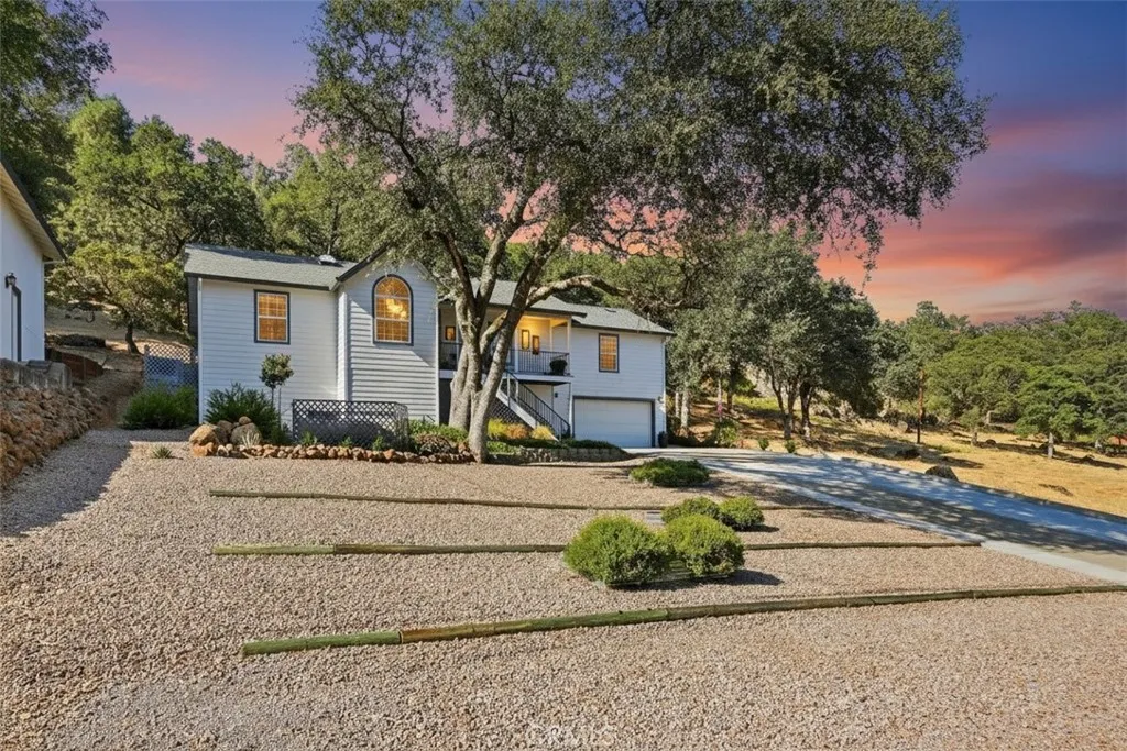 With low maintenance, and low water landscaping, this home is turn key inside and out