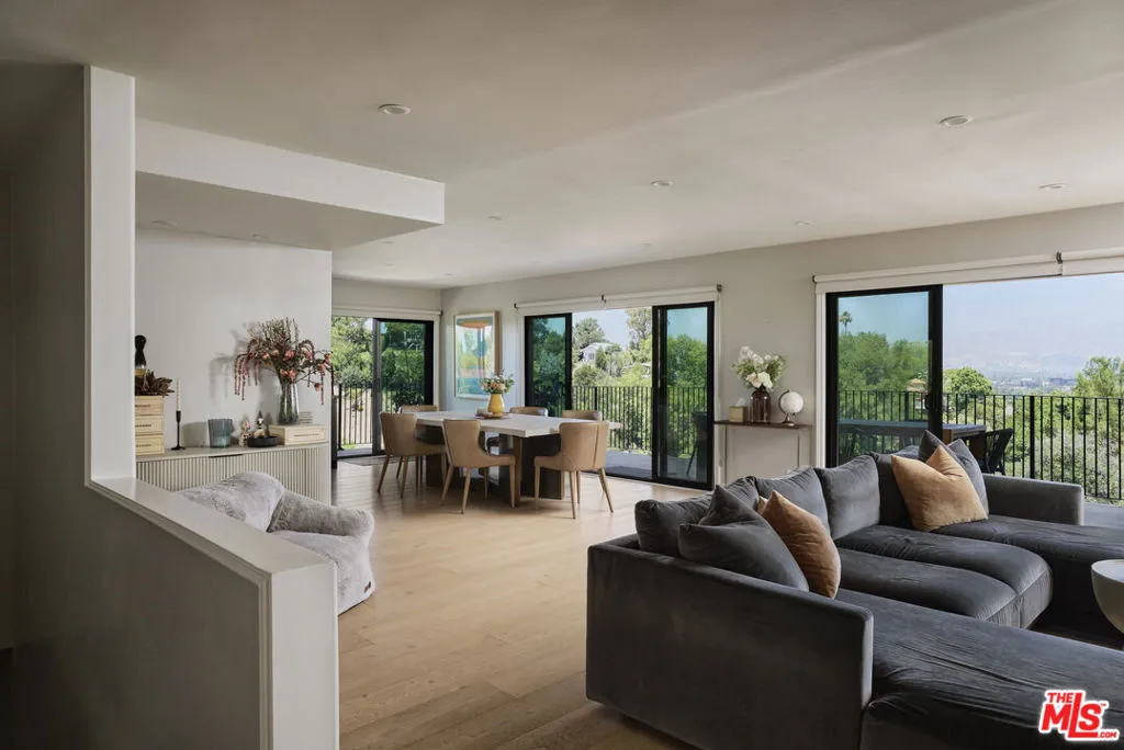 3731 Blue Canyon Drive, Studio City, California 91604 — photo 5