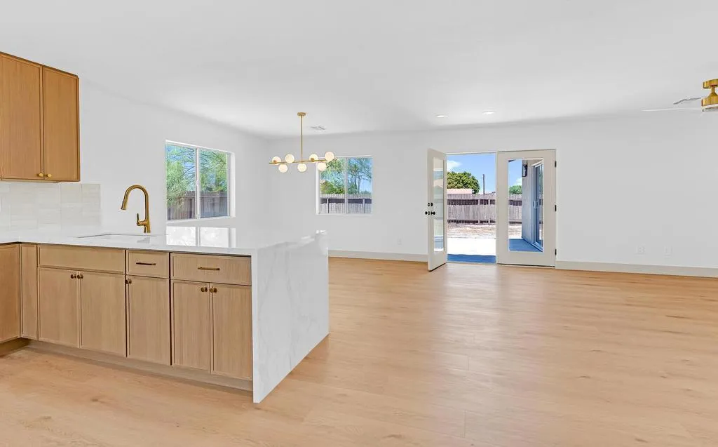 1240 Indian Ocean Avenue, Thermal, California 92274 — photo 4