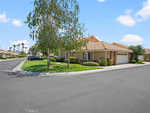 Front view property